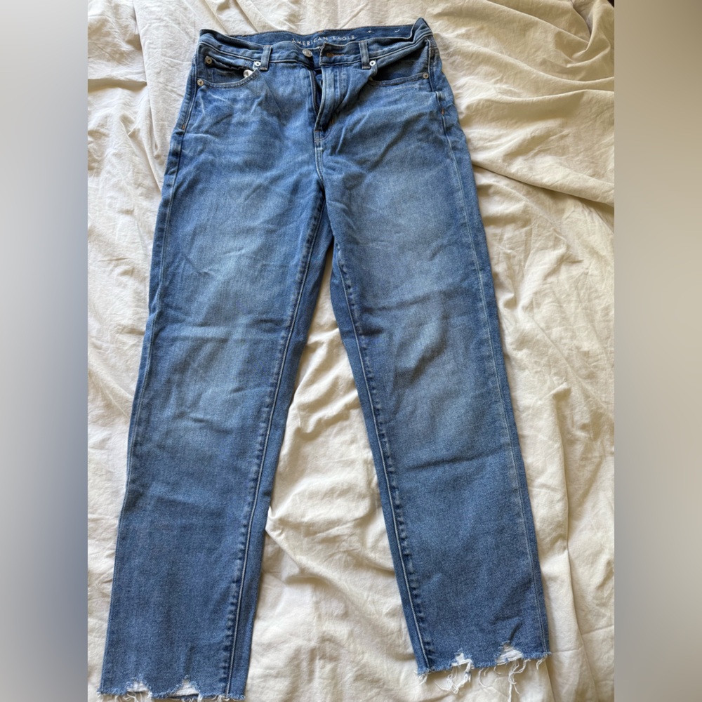 American Eagle Cropped Jeans